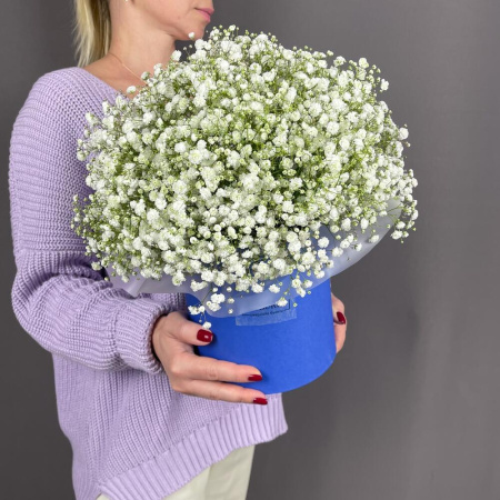Букет_Композиция из белой гипсофилы в шляпной коробке Букет_Композиция из белой гипсофилы в шляпной коробке